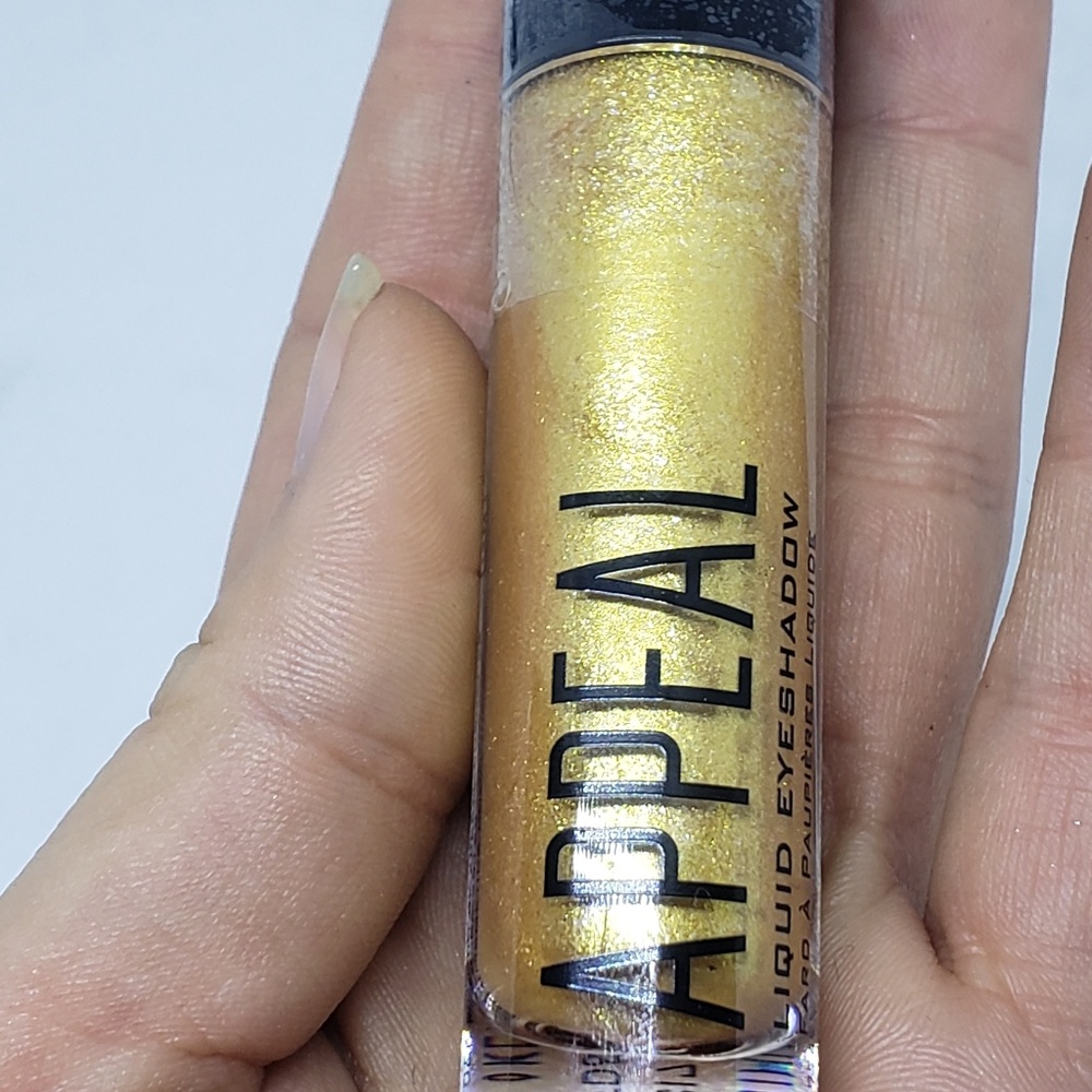 Appeal liquid eyeshadow